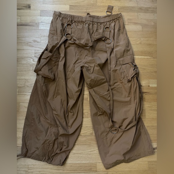 RAGGED JEANS PANTS! - Picture 3 of 3